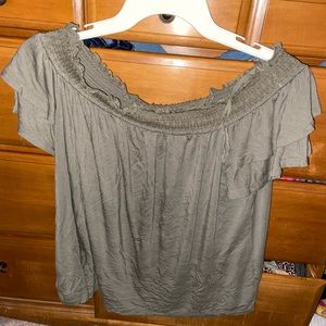 American Eagle off the shoulder top